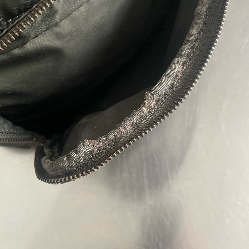 LULULEMON ATHLETICA Everywhere Backpack *17L Dark Olive Oil - Picture 15 of 16